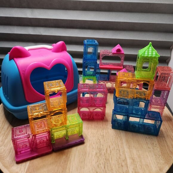 Shopkins Connector Cubes + Pet Carrier – Pretend Play Toy Lot - Picture 1 of 9